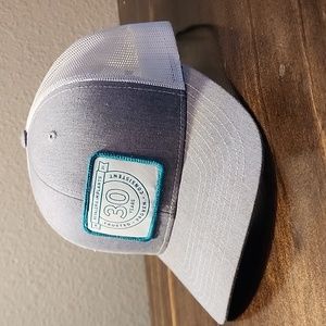 Revalor Implants Richardson Gray & White Hat